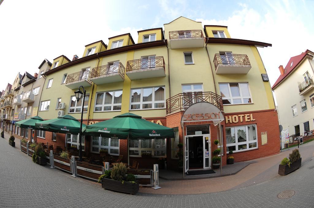 Secession Hotel Leczna 외부 사진