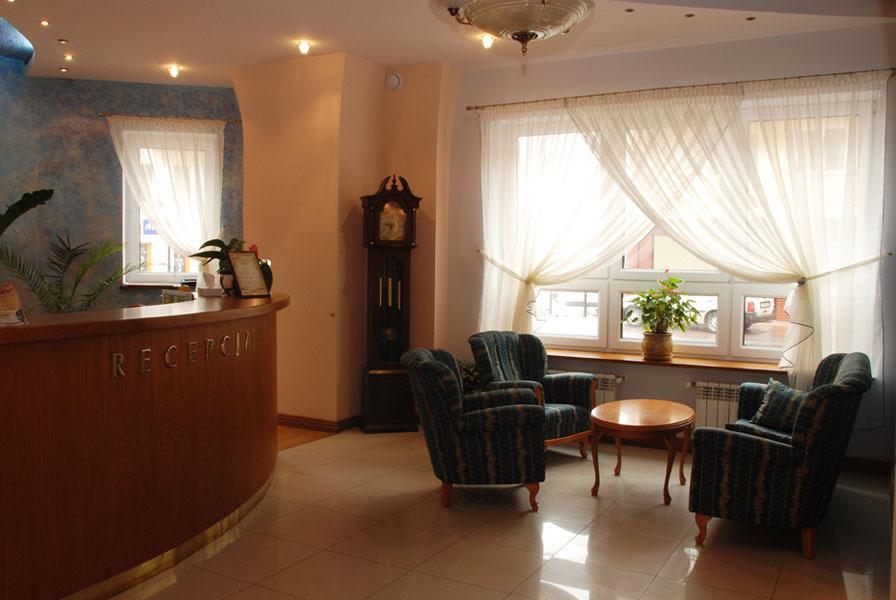 Secession Hotel Leczna 외부 사진
