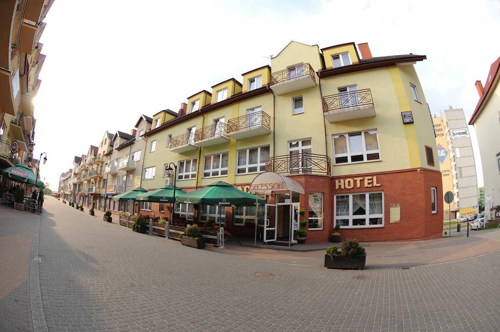 Secession Hotel Leczna 외부 사진