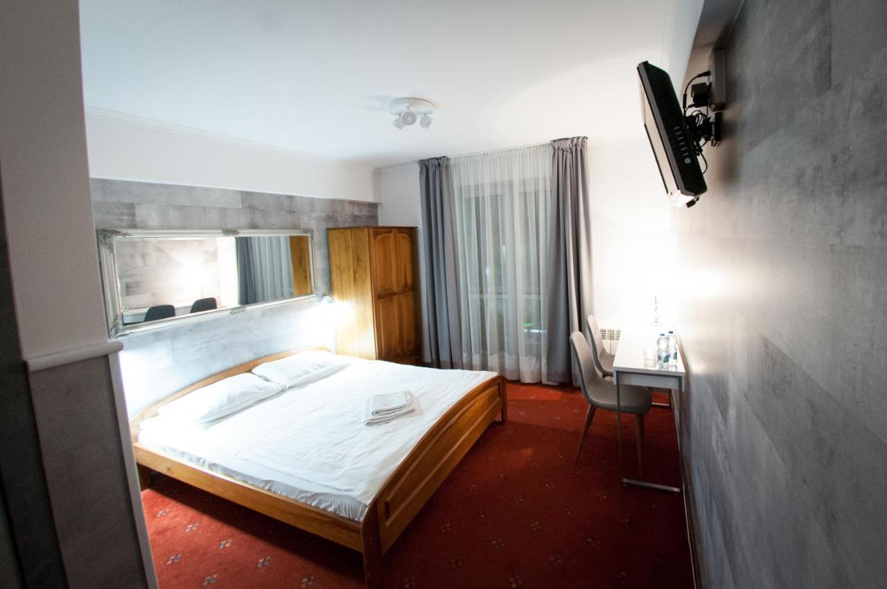 Secession Hotel Leczna 외부 사진