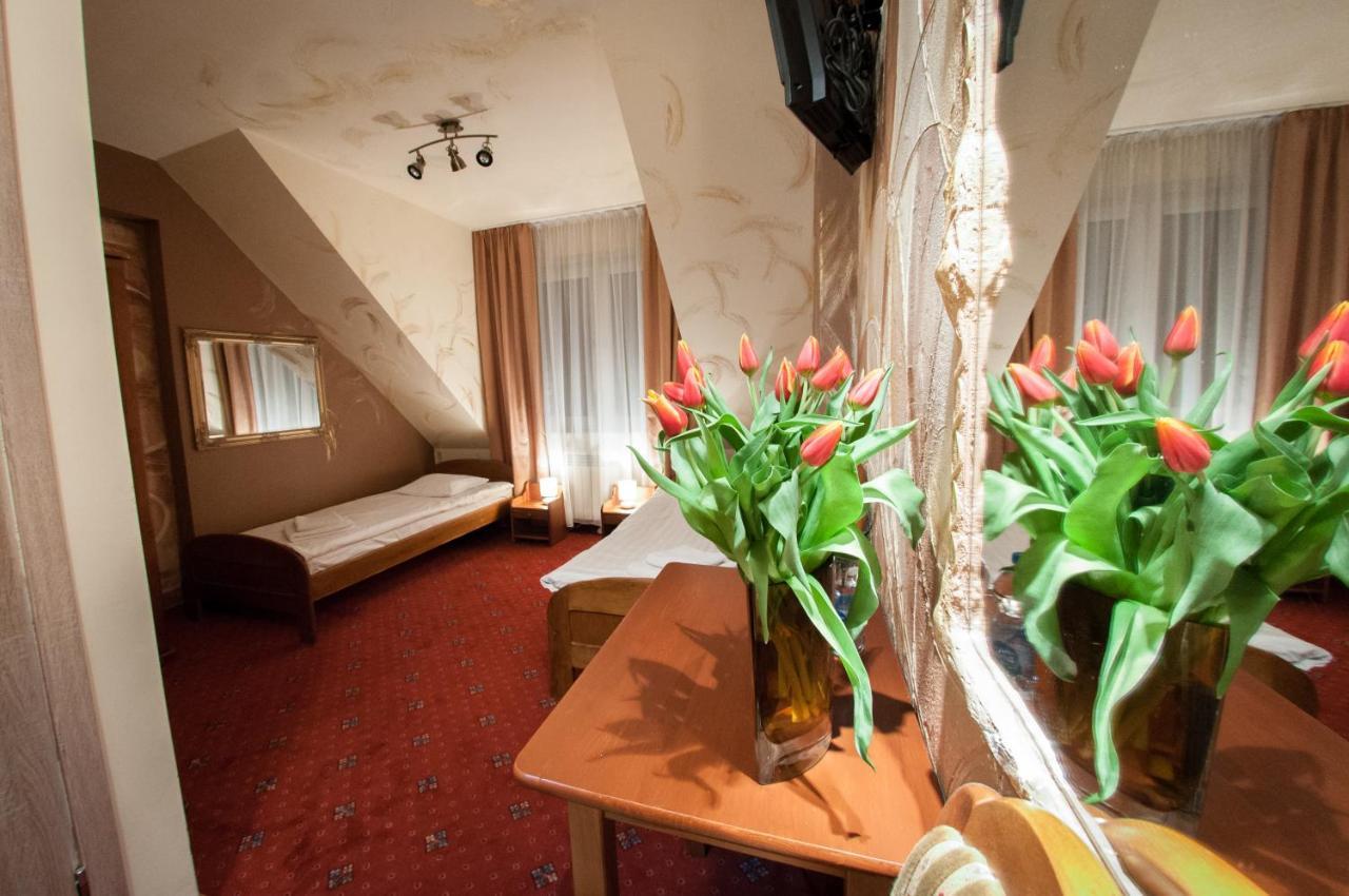 Secession Hotel Leczna 외부 사진