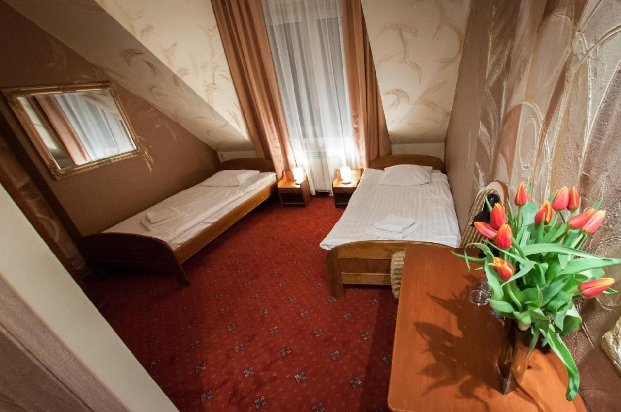 Secession Hotel Leczna 외부 사진